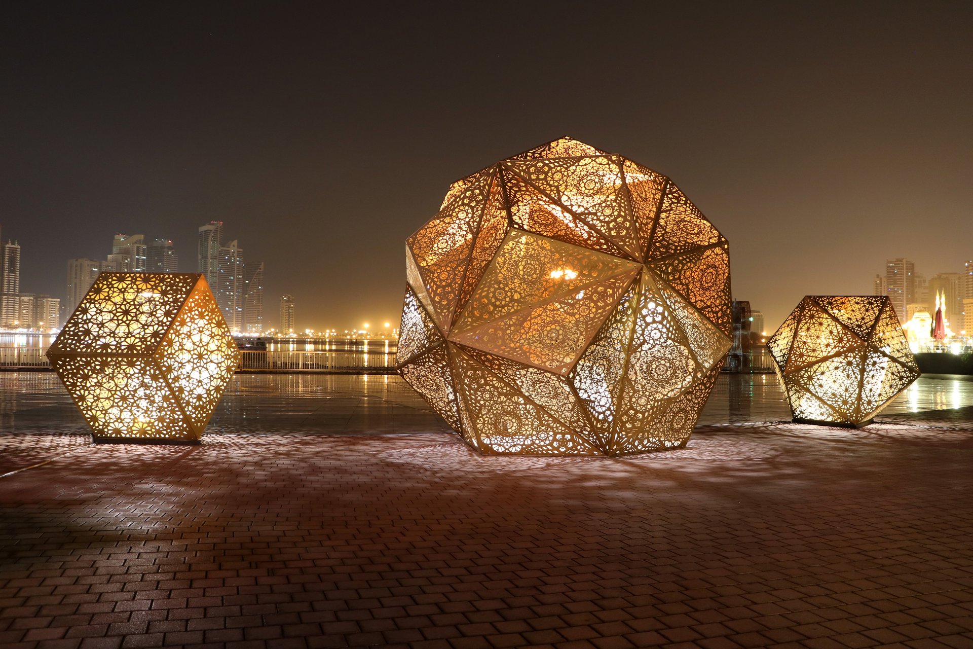 HYBYCOZO Night shot .jpg