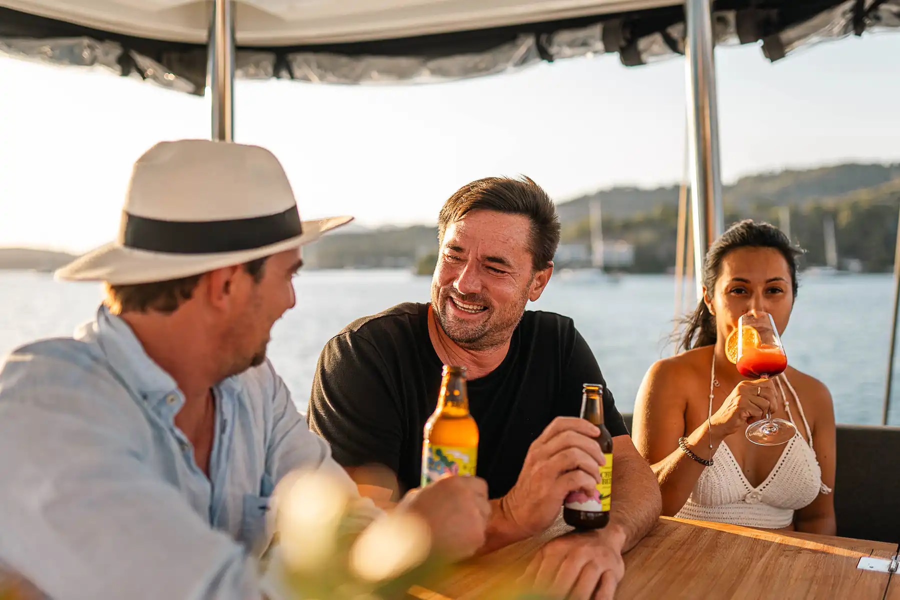 Mit Freunden und Familie ein Segelabenteuer erleben
