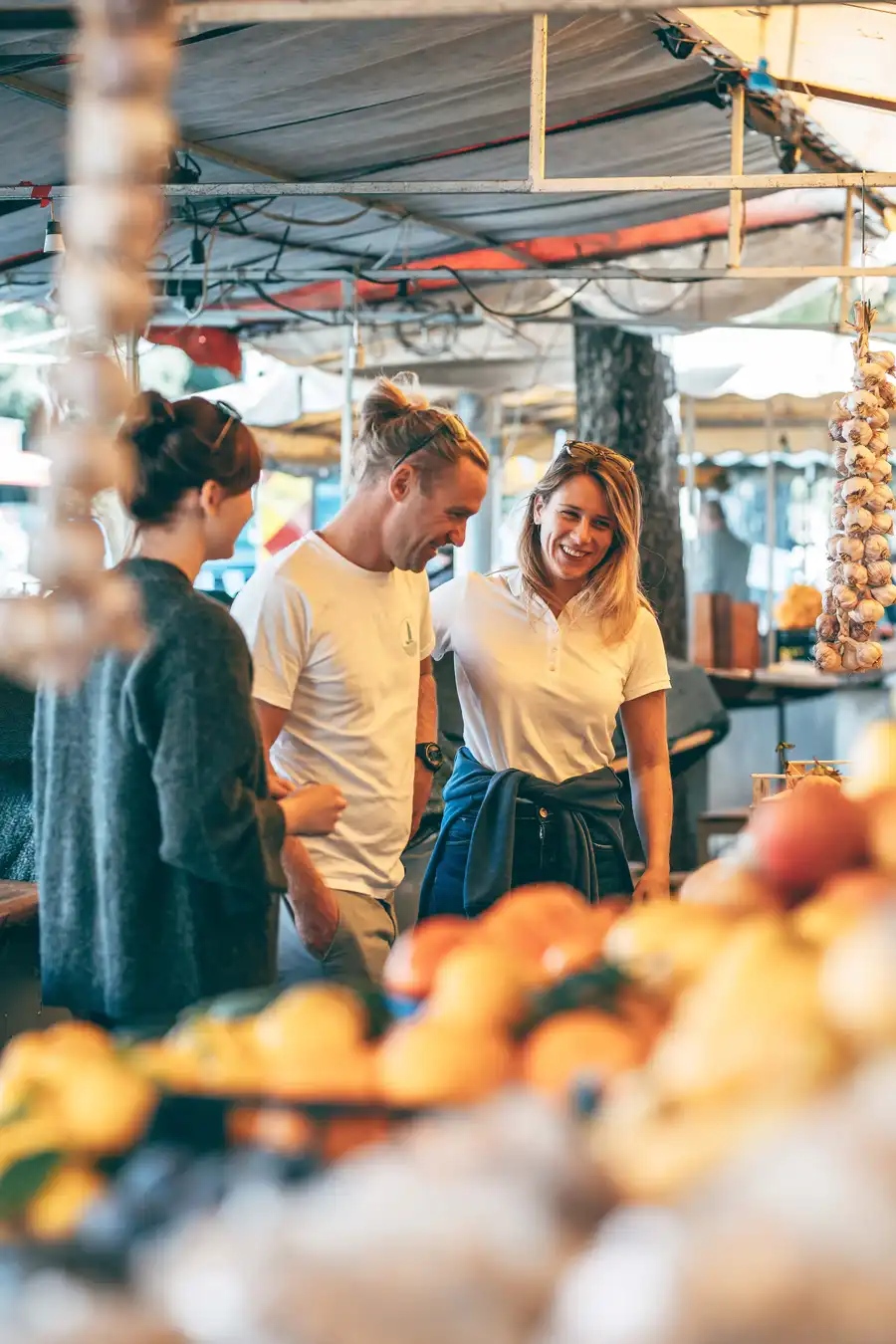 Einen traumhaften Tag auf dem Katamaran erleben