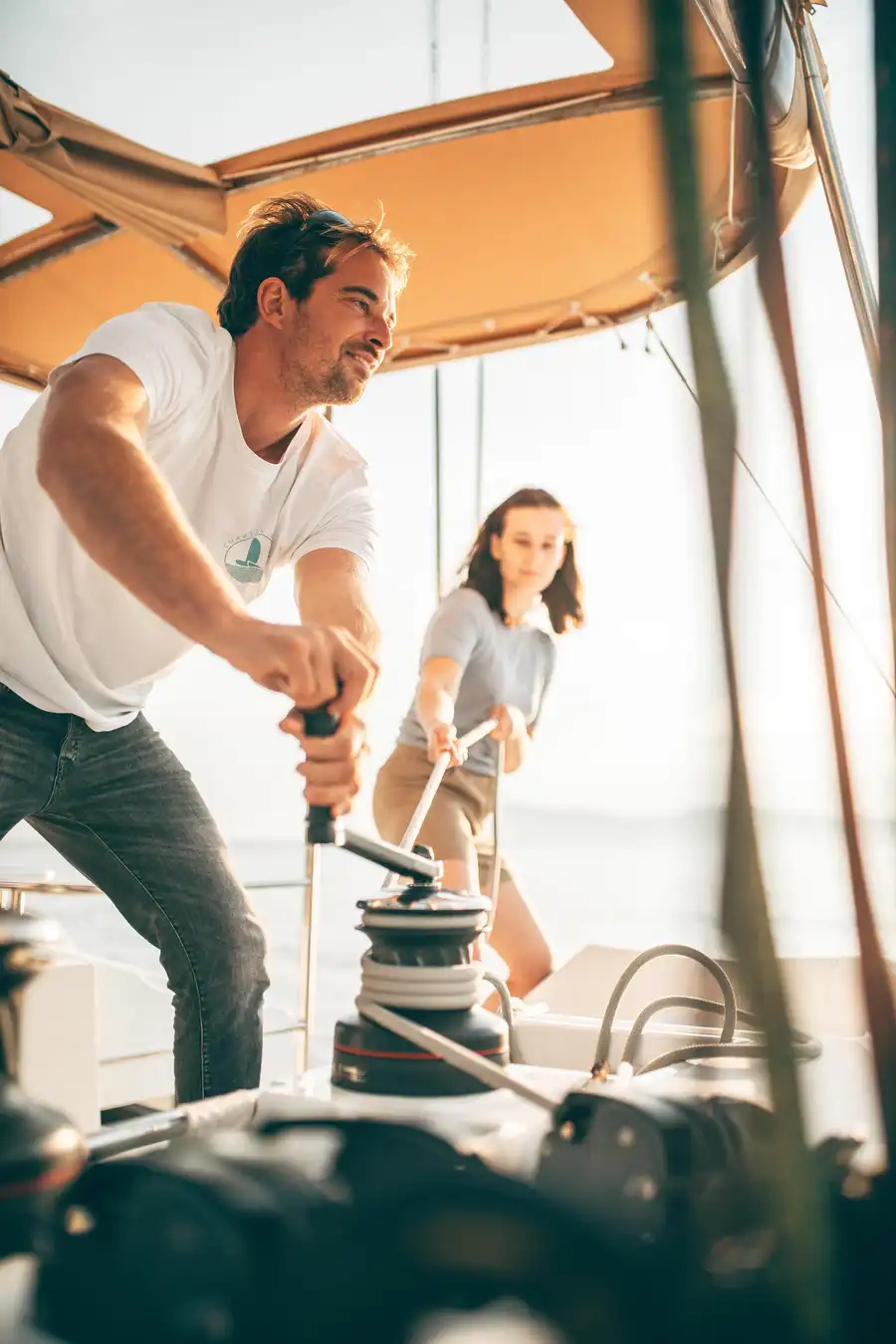 Gemeinsames navigieren beim Segeltörn