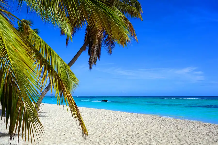 Idyllische Bucht beim Bahamas Segeltörn