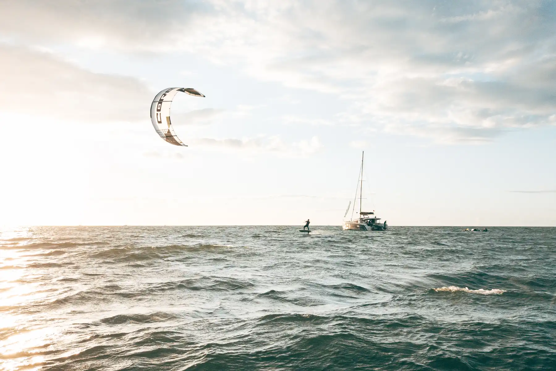 Ankern und Kiten beim Kite and Sail Ostsee