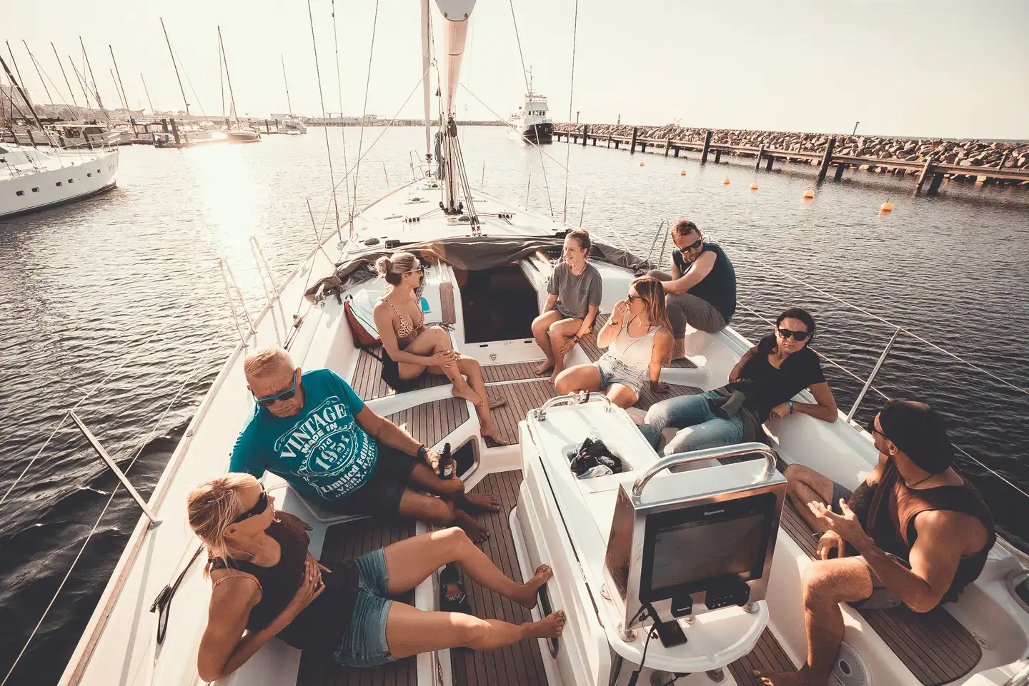 Gemeinsam macht Segeln auf der Ostsee mehr Spaß