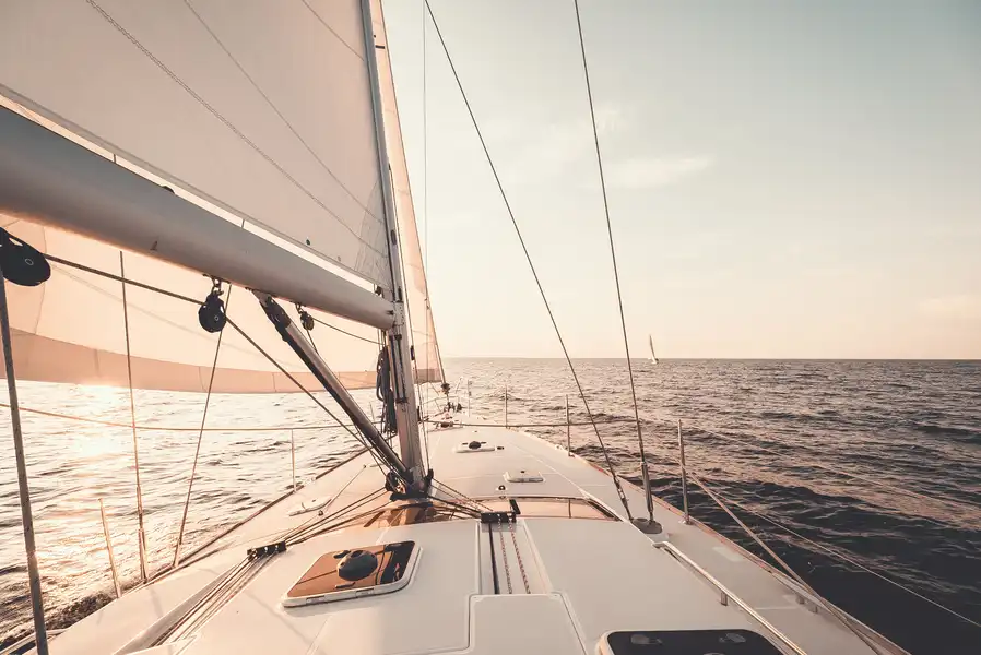 Traumhafte Bedingungen für einen Wochenend-Segeltörn auf der Ostsee