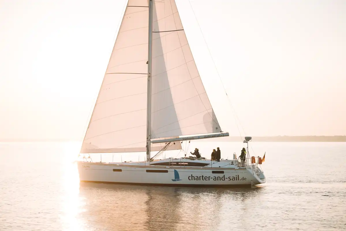 Mitsegeln ab Warnemünde