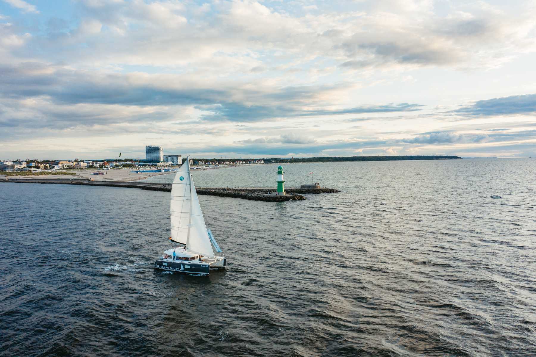 Segeln vor Warnemünde