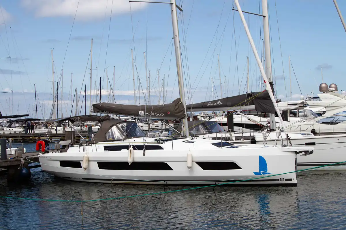 Dufour 44_Rumpf