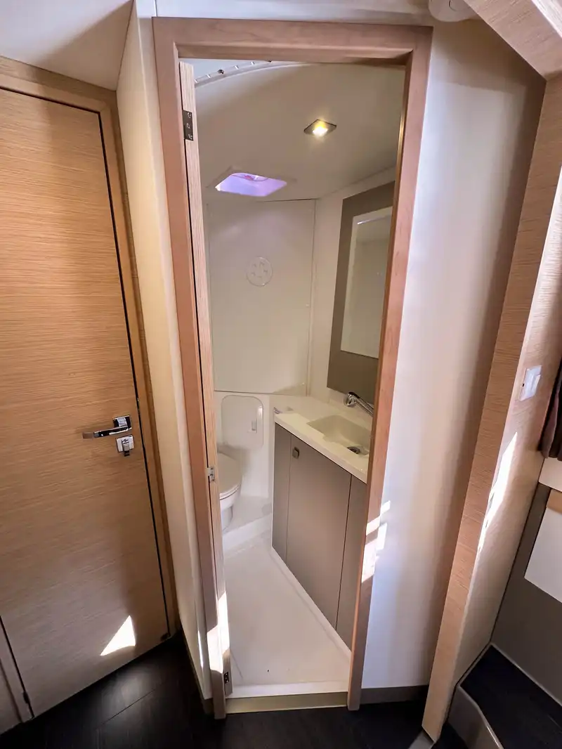 Isla 40 Badezimmer