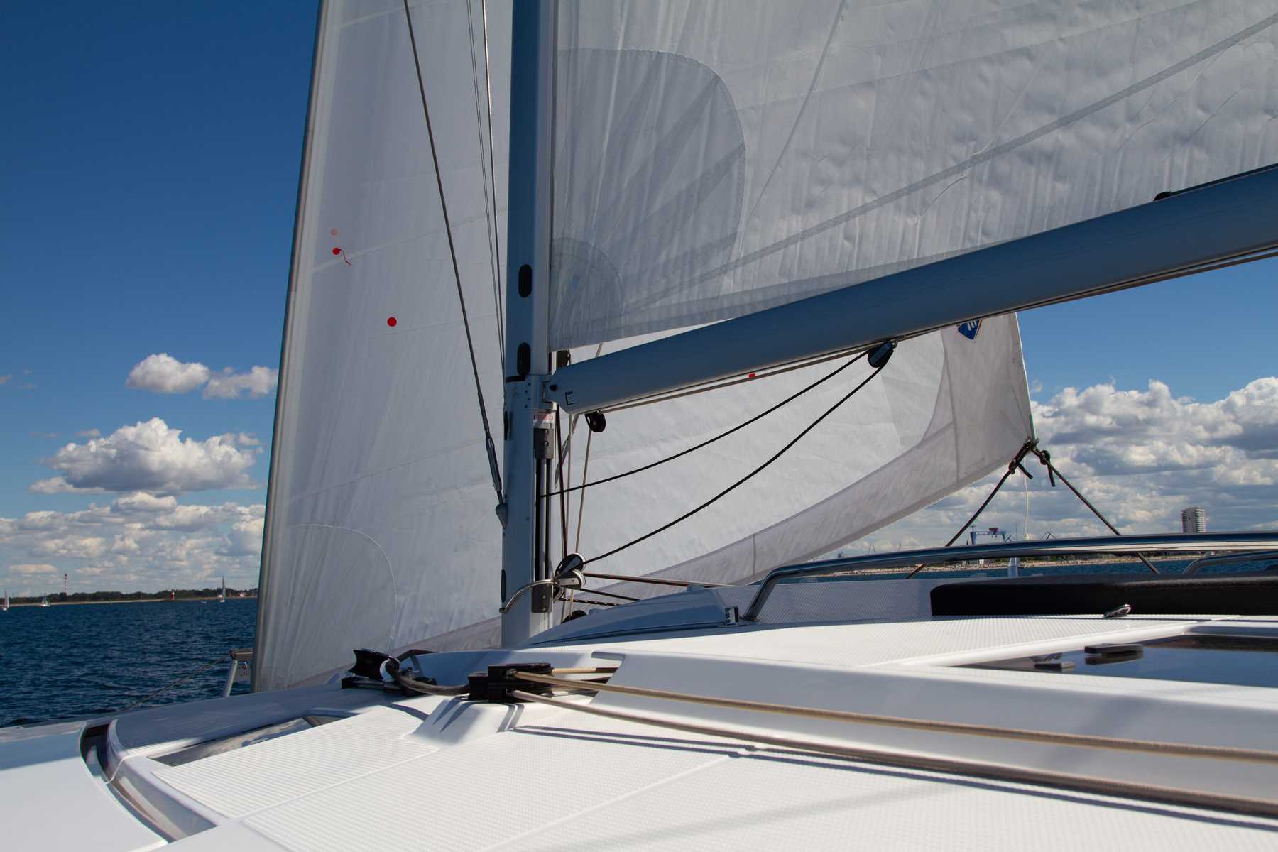 Tagestörn auf einem Katamaran