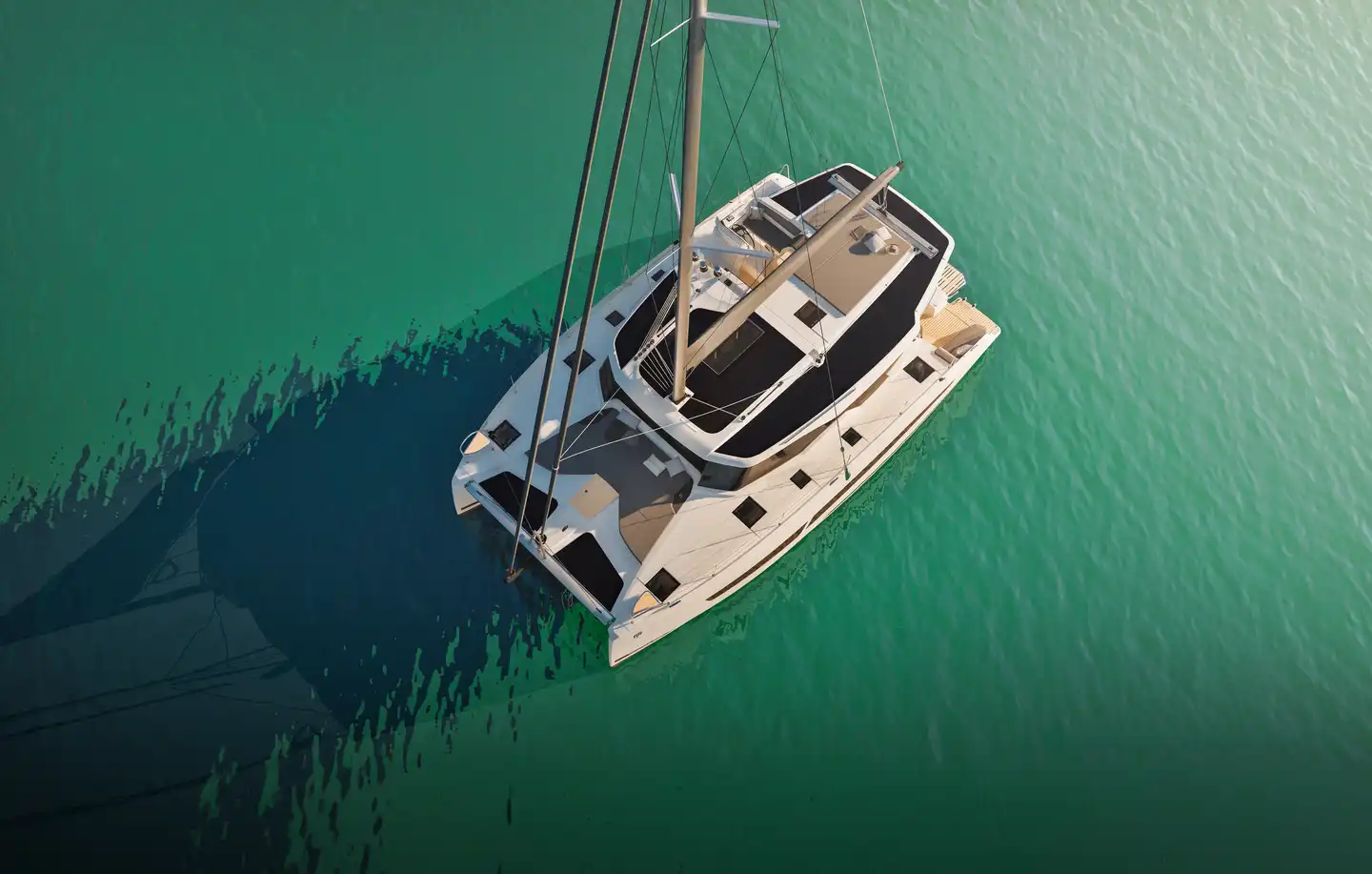 New-41-Fountaine-Pajot-Exterior-03