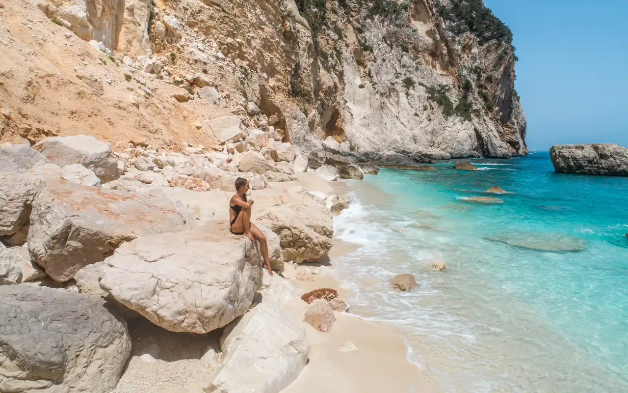 ourdays_sardinia_set1_full-2.jpg